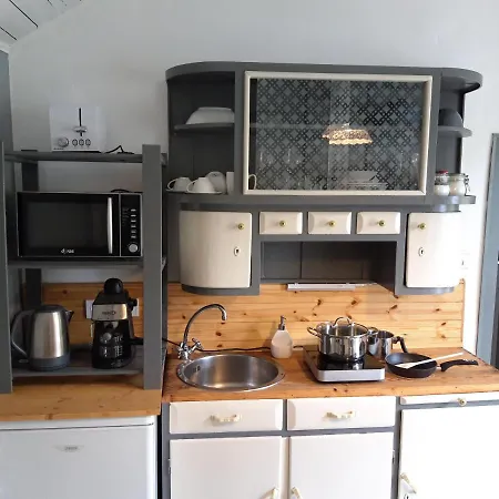 Kismadar Vendeghaz Apartman *