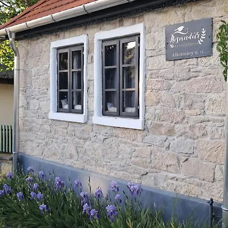 Kismadar Vendeghaz Apartman