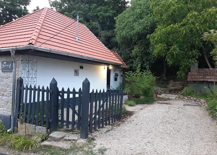 Kismadár