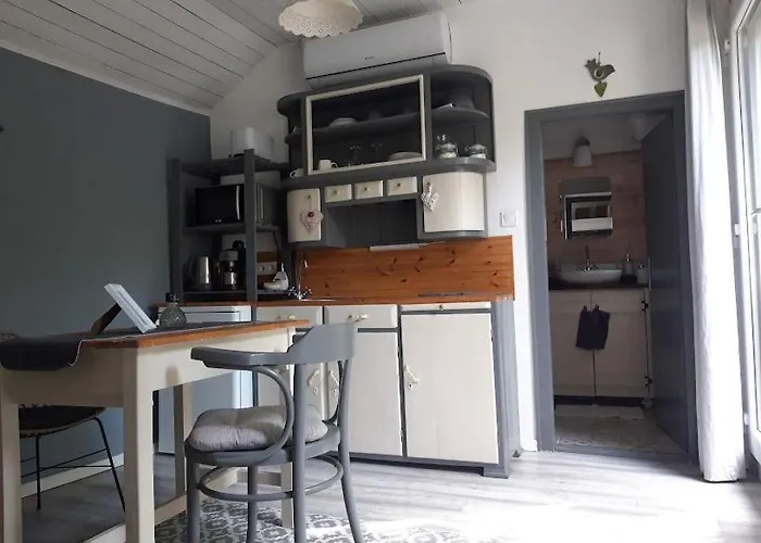 Kismadar Vendeghaz Apartment